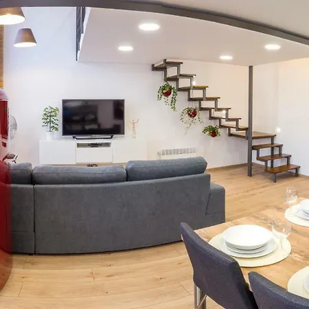 Tobacna White Apartman Ljubljana